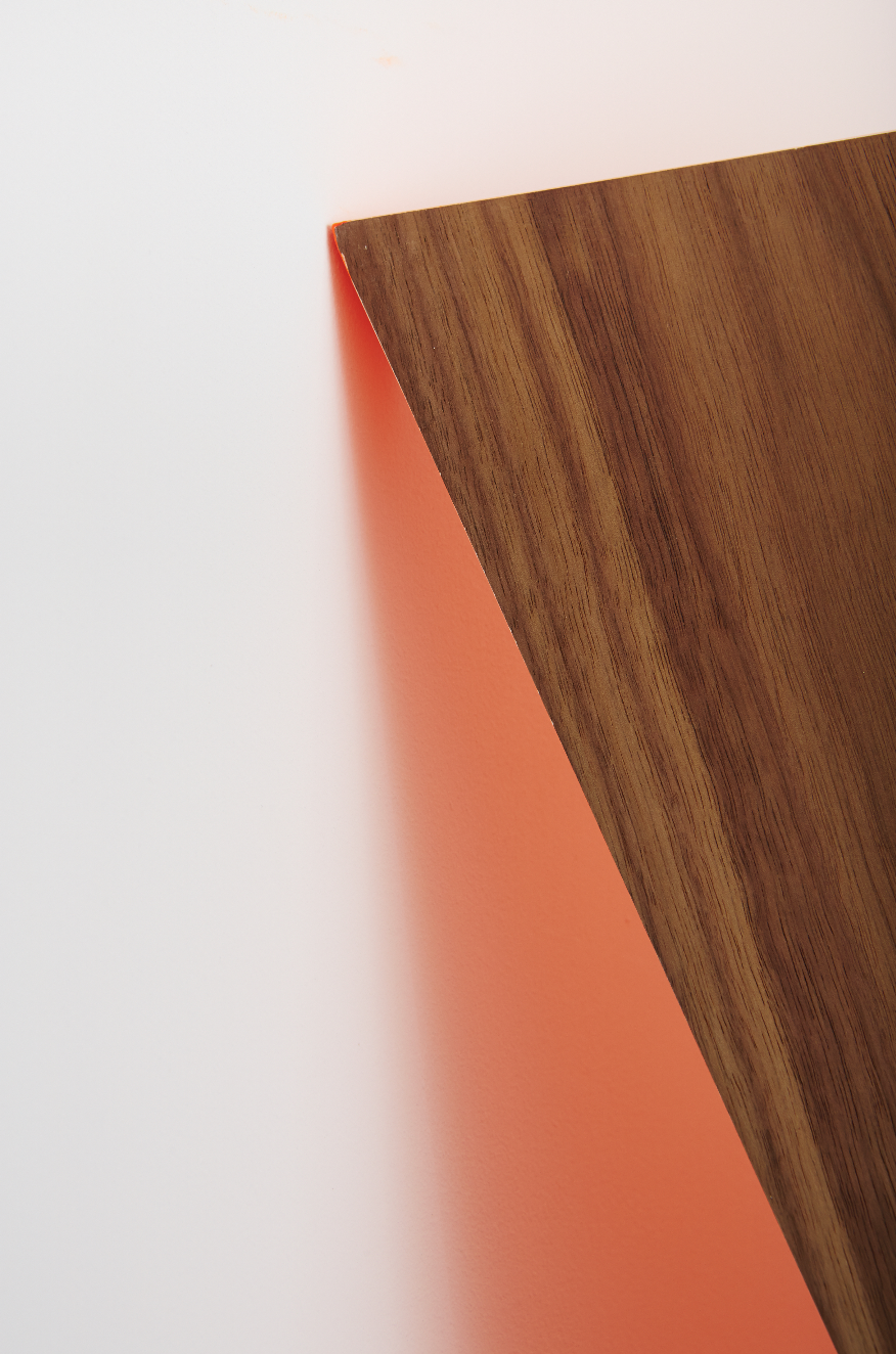 No. 563 W Fold, 2014, Veneer and paint on birch ply, 198 x 125 x 80 cm