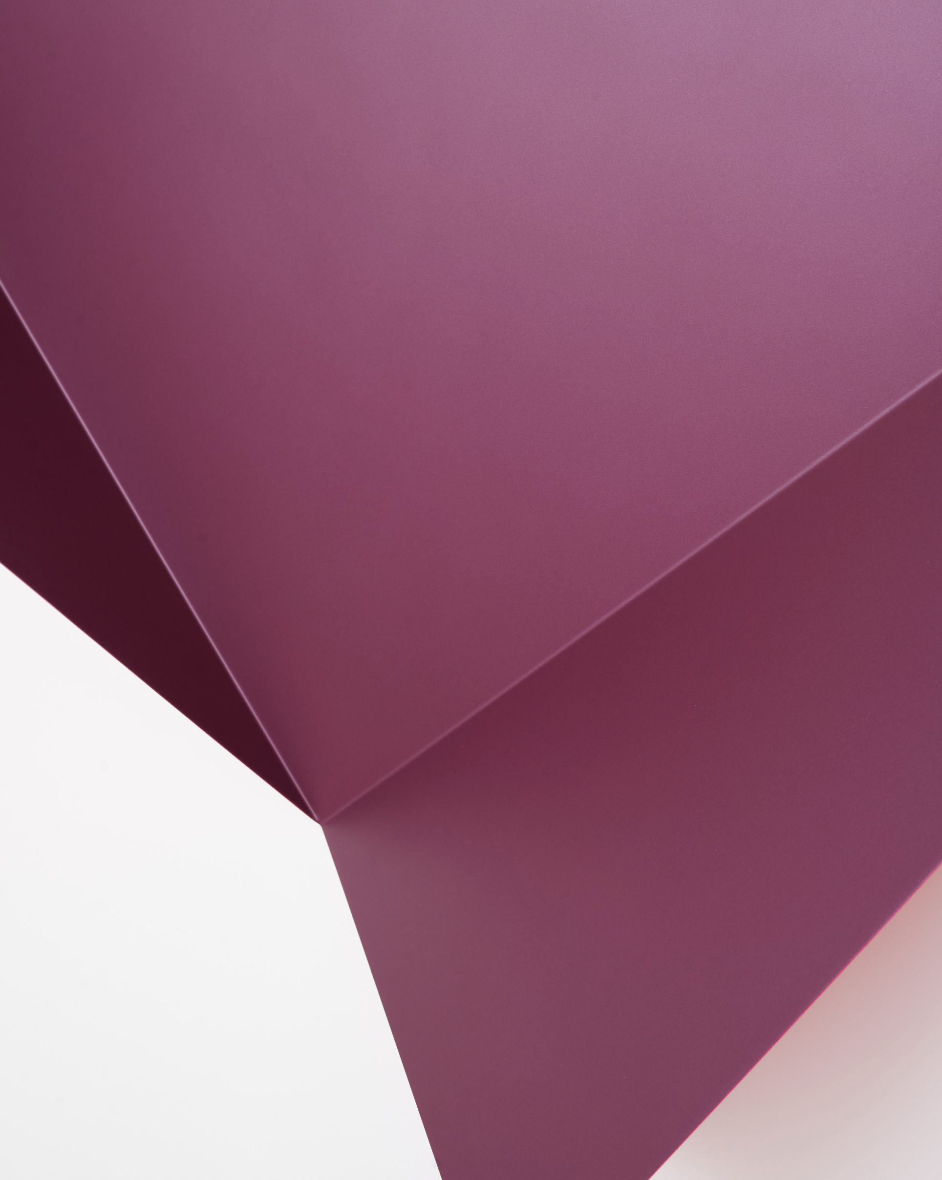 No.1644 L Fold , 2026, Paint on mirror finish stainless steel, 130 x 135 x 37cm
