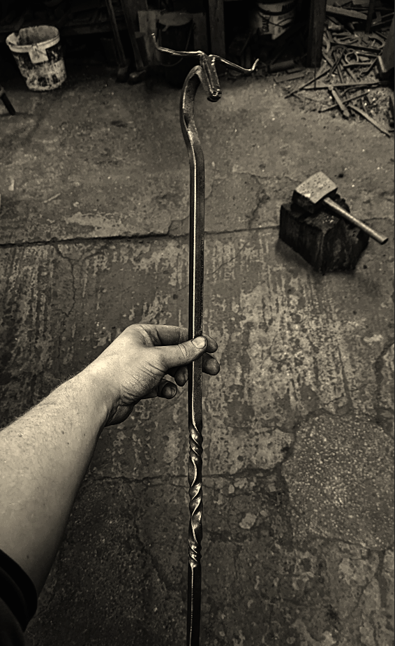 Bullhead fire poker