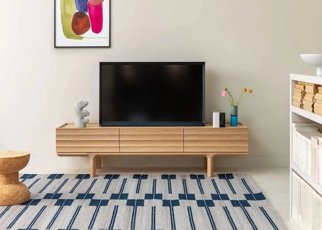 Oleander Low media unit