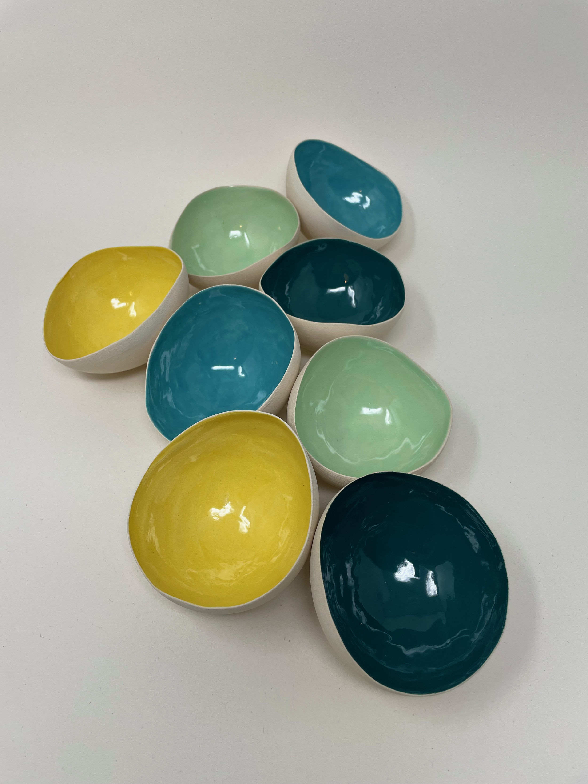 2 multi colours bowl dish ceramic jewelry holder.png