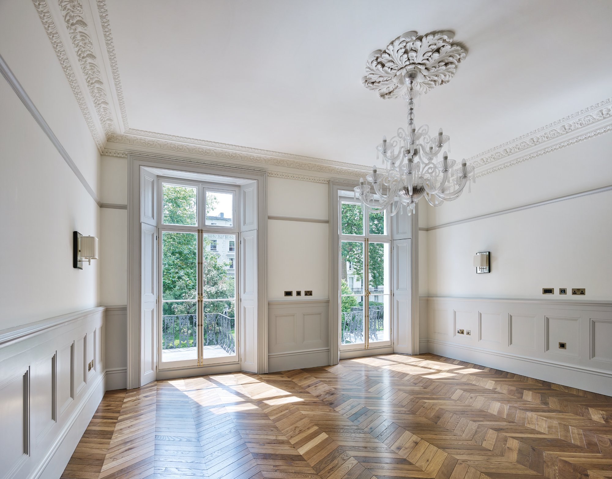 Interior of the 7–12 Leinster Square renovation project in London by Alchemi Renovations
