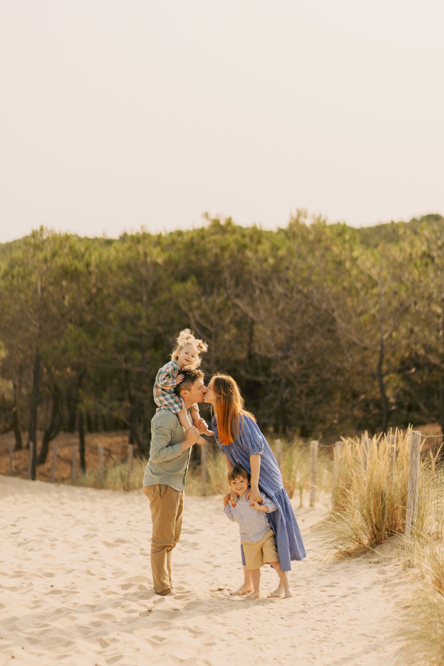 Jennifer, Simon, Ysée et Côme