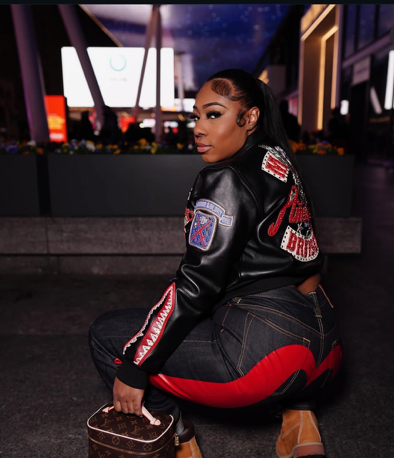 The Return of a Renaissance: How Early 2000s NYC Streetwear is Reclaiming the Throne