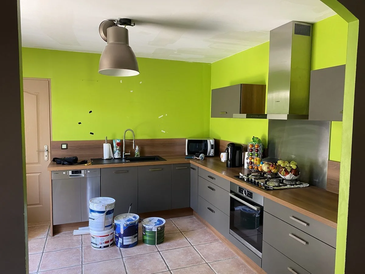 Chantier 5 Châteauneuf-les-Martigues Peinture intérieur avant 