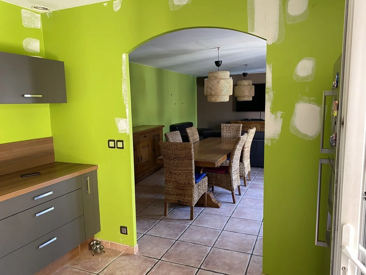 Chantier 5 Châteauneuf-les-Martigues Peinture intérieur avant 