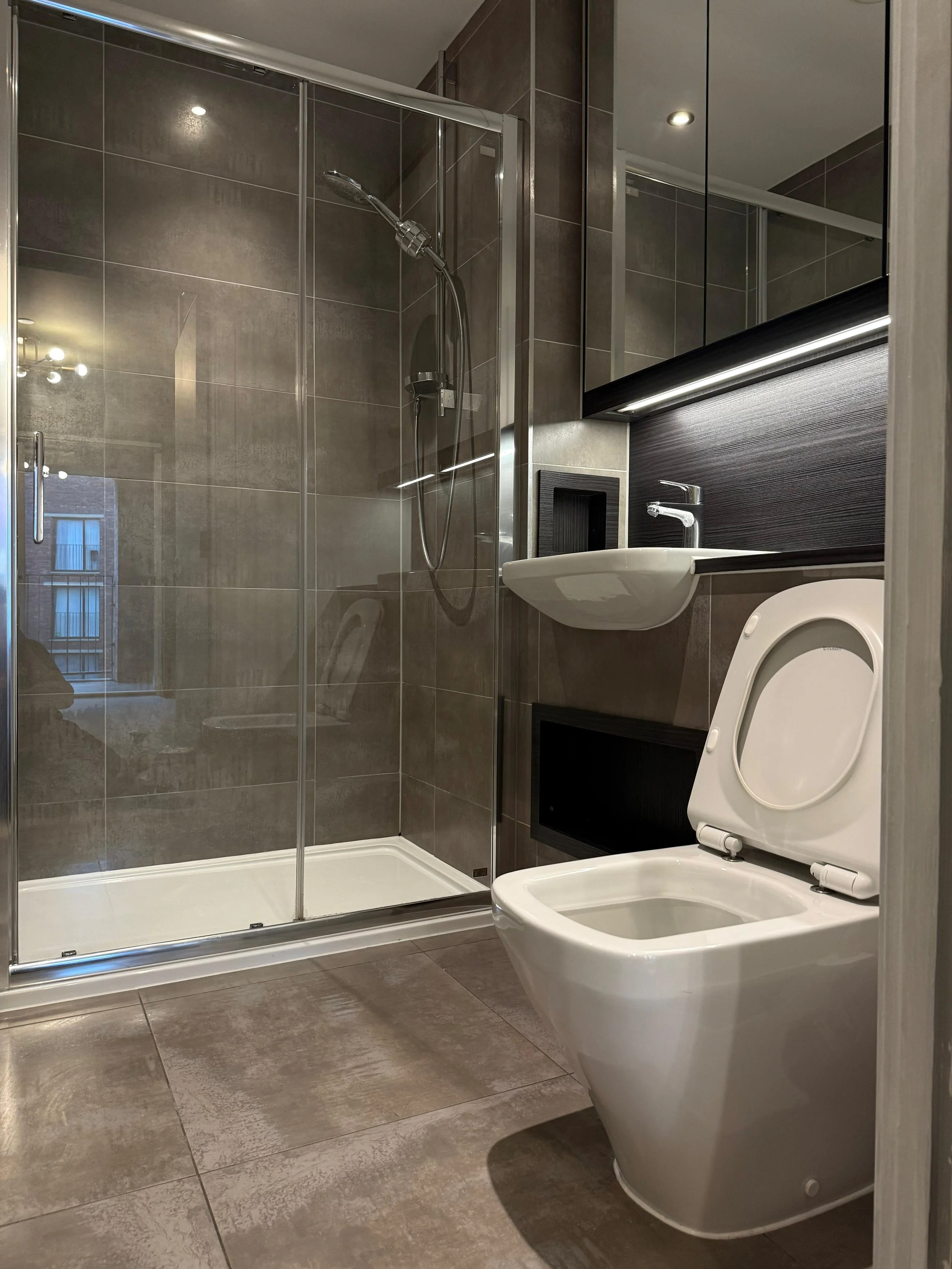 WhatsApp Image 2025-05-08 at 09.15.55 (2).jpeg