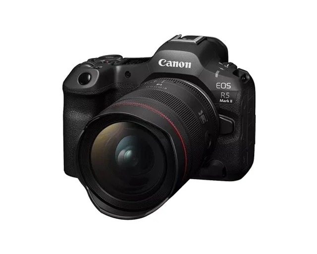 14mm with R5 MII Medium.jpeg