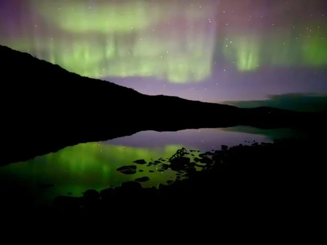 27.3 NORTHERN LIGHTS 4 Medium.jpeg