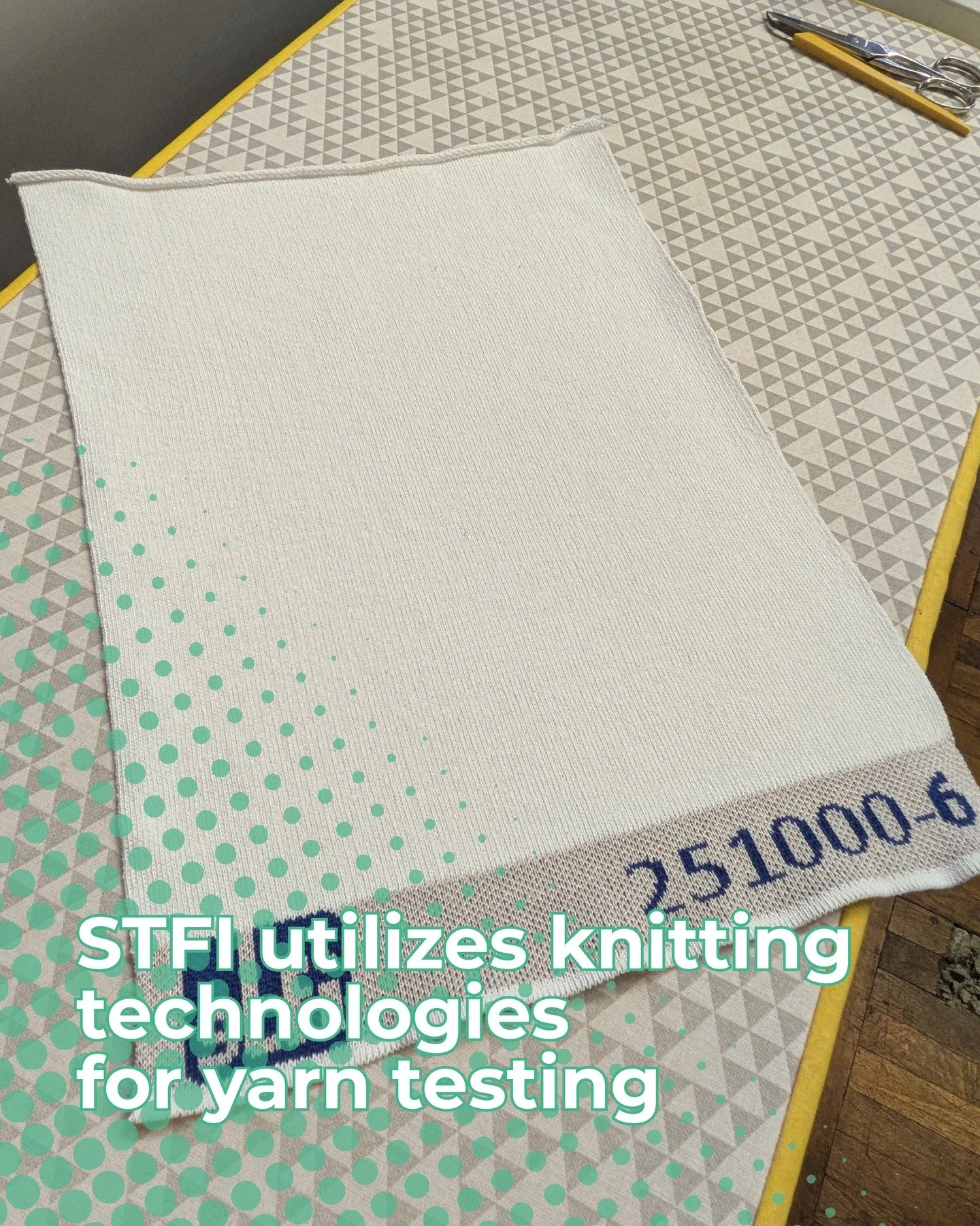 Our PESCO-UP partner, STFI, recently completed a testing phase, transforming yarn into valuable research data. To ensure the highest quality results, they utilized two specialized knitting technologies in their lab.
They began with Flat Bed Knitting,