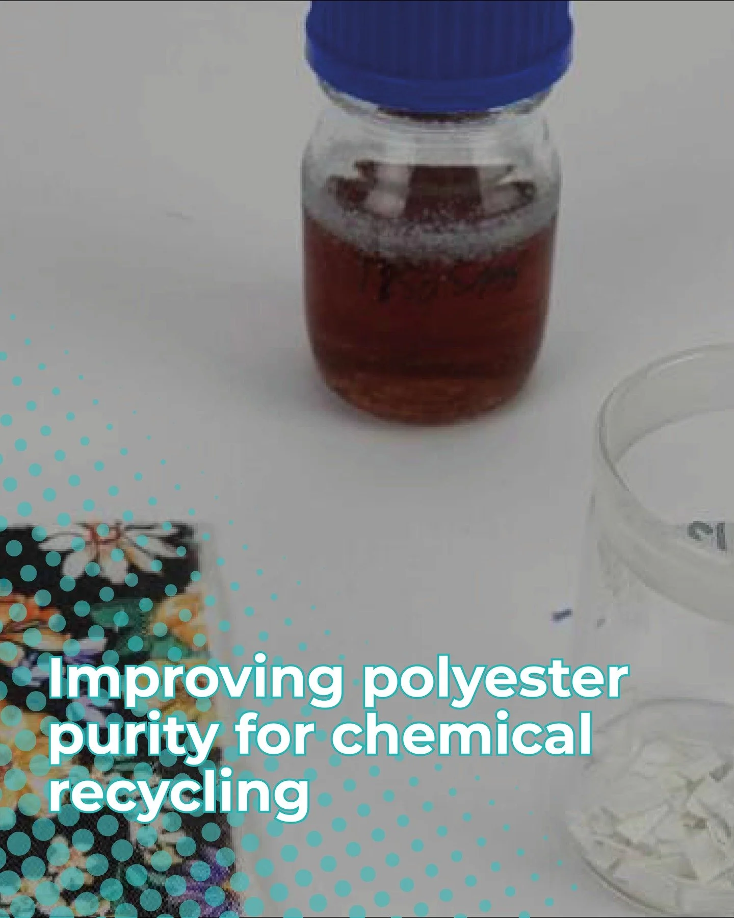 Within the PESCO-UP project, partners are working to overcome one of the main barriers in textile recycling: the presence of polyester (PES) and cotton (CO) in the same material. These blended textiles are widely used, but the cotton fraction disrupt