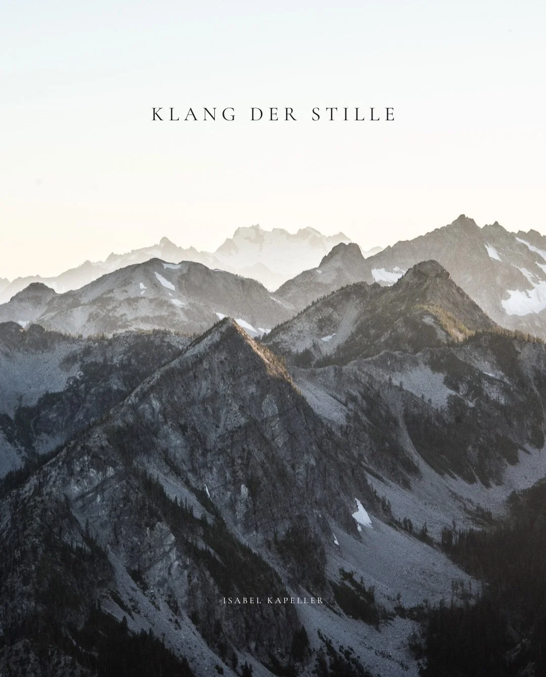 🌬️ Eine Erinnerung &hellip;

Sie liegt einige Jahre zur&uuml;ck.

Es war keine einfache Zeit.

Ich war allein. Zwischen Bergen und Schnee. Neben mir der klare See.

Als der Wind mich umspielte, sp&uuml;rte ich pl&ouml;tzlich eine Kraft in mir. Ich k