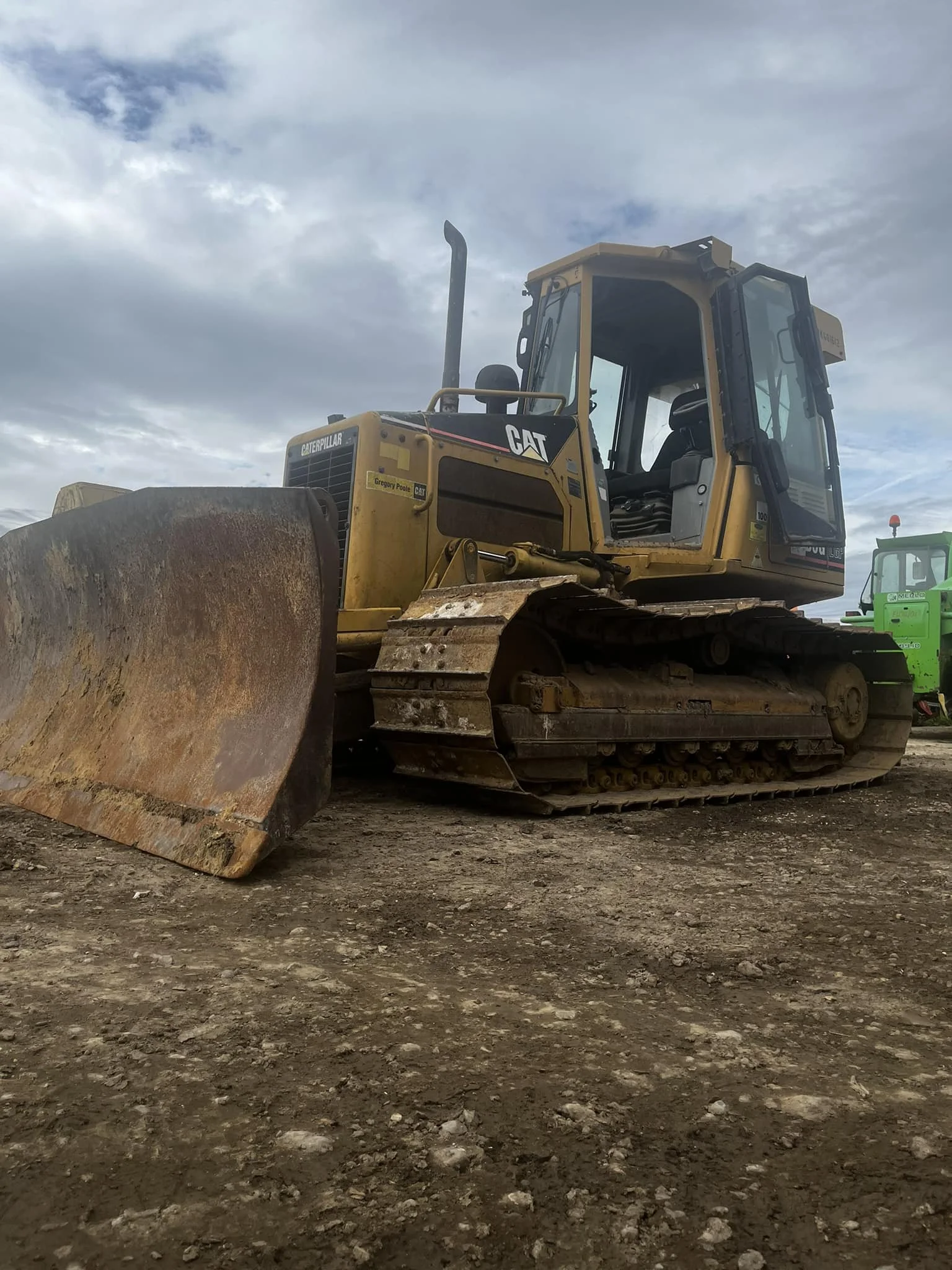 dozer.jpg