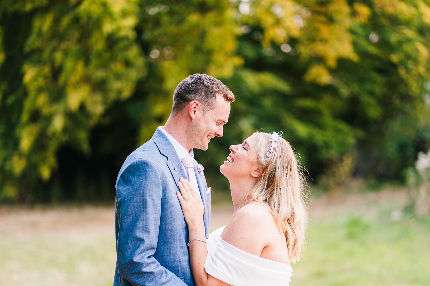 buckinghamshire-wedding-bride-and-groom-portrait.jpg