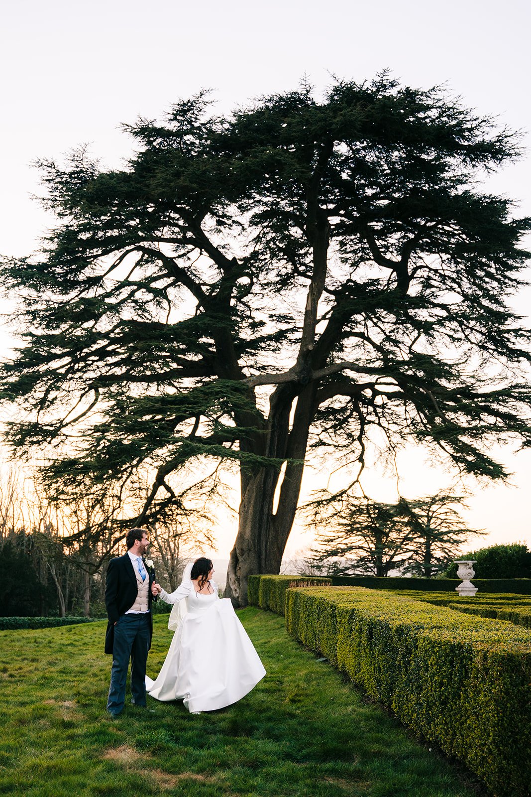 Sam & Ellie - Colour-1344.jpg