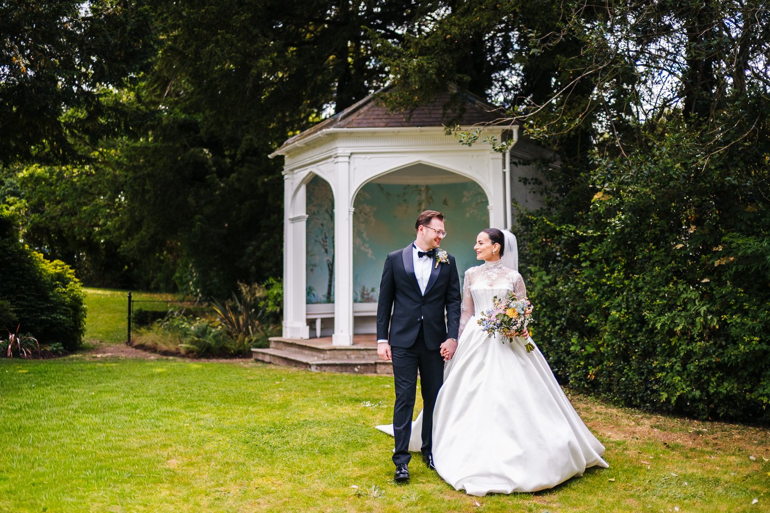 wasing-park-wedding-couple-walking.jpg