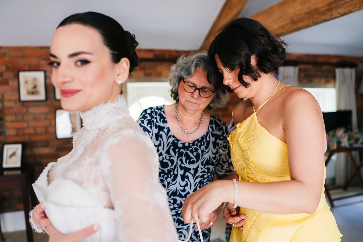 wasing-park-bride-getting-ready.jpg