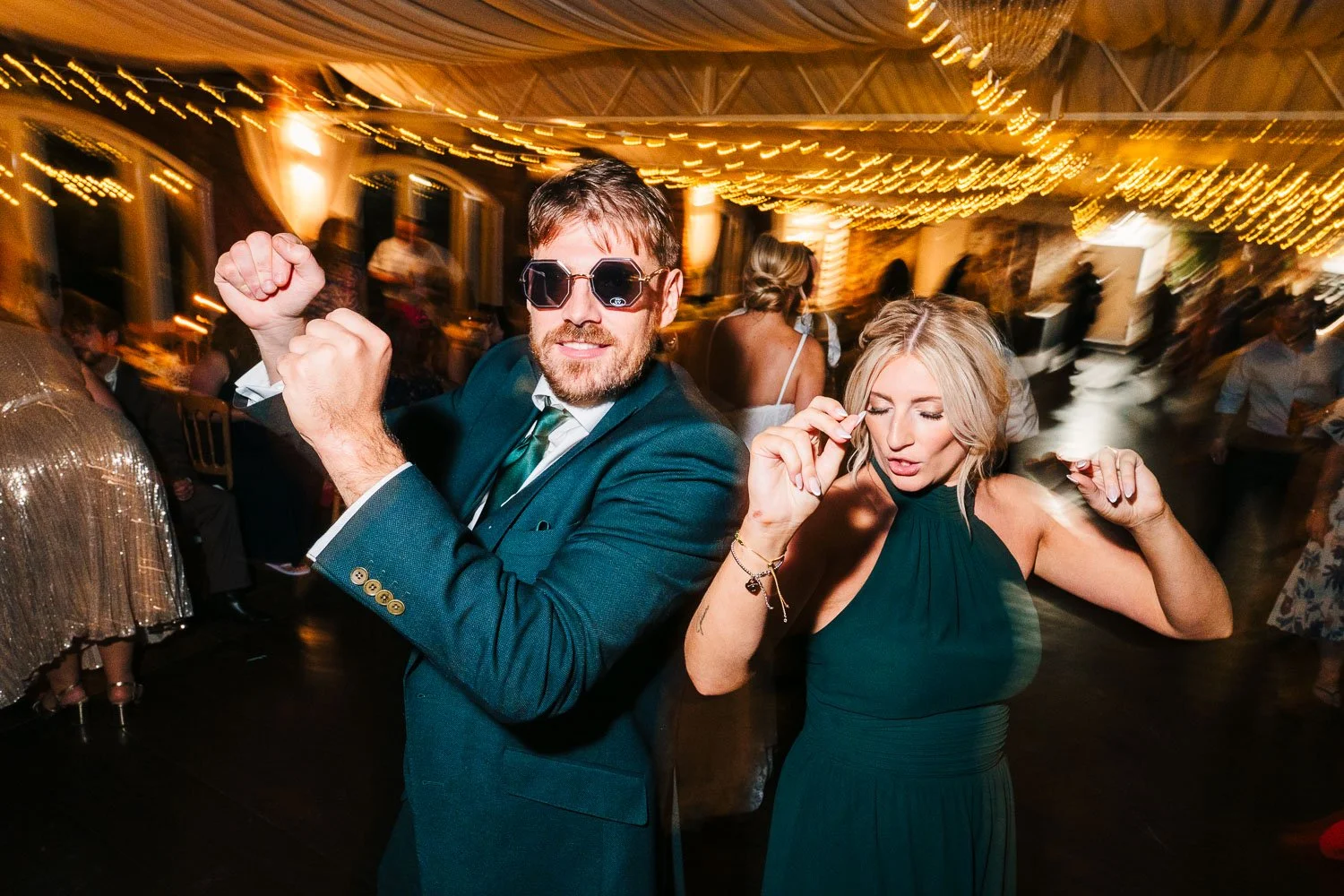 northbrook-park-best-man-and-maid-of-honour-dancing.jpg