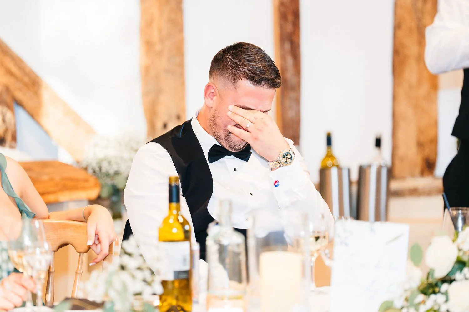 berkshire-wedding-groom-laughing-at-speech.jpg