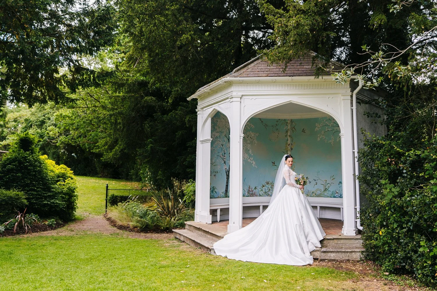 wasing-park-wedding-bride-portrait.jpg