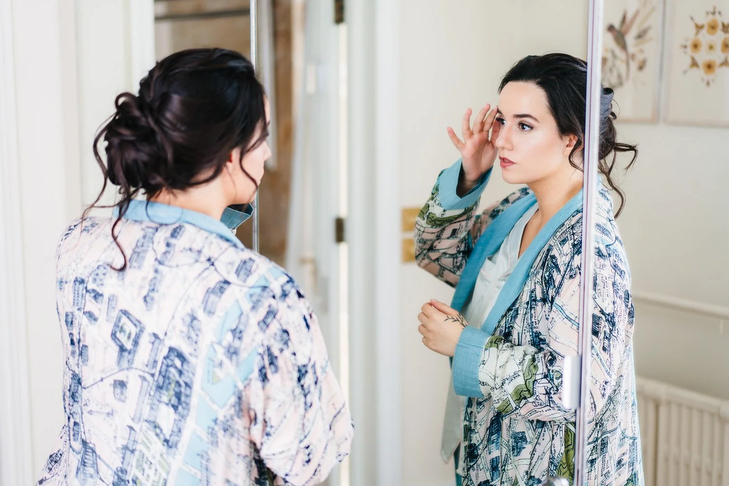 hedsor-house-wedding-bride-checking-her-make-up.jpg