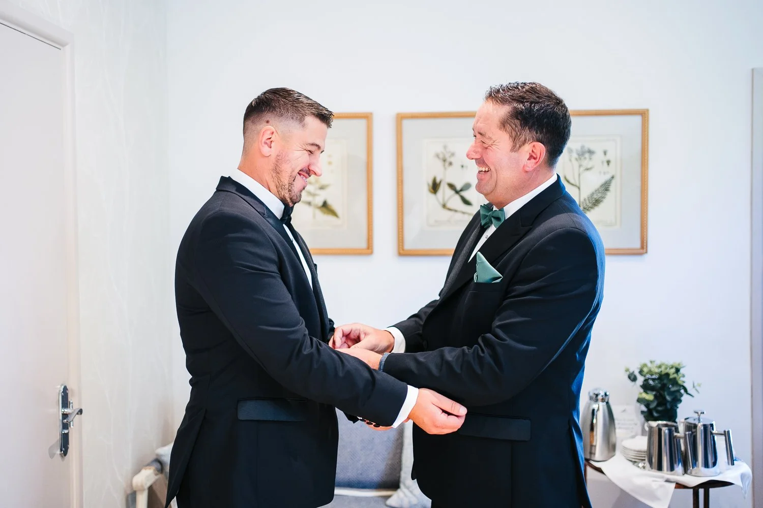 berkshire-wedding-groom-prep.jpg