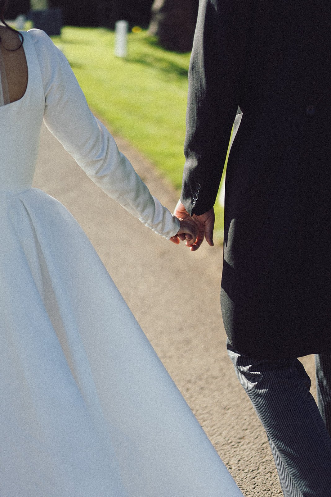 Sam & Ellie - Colour-955.jpg