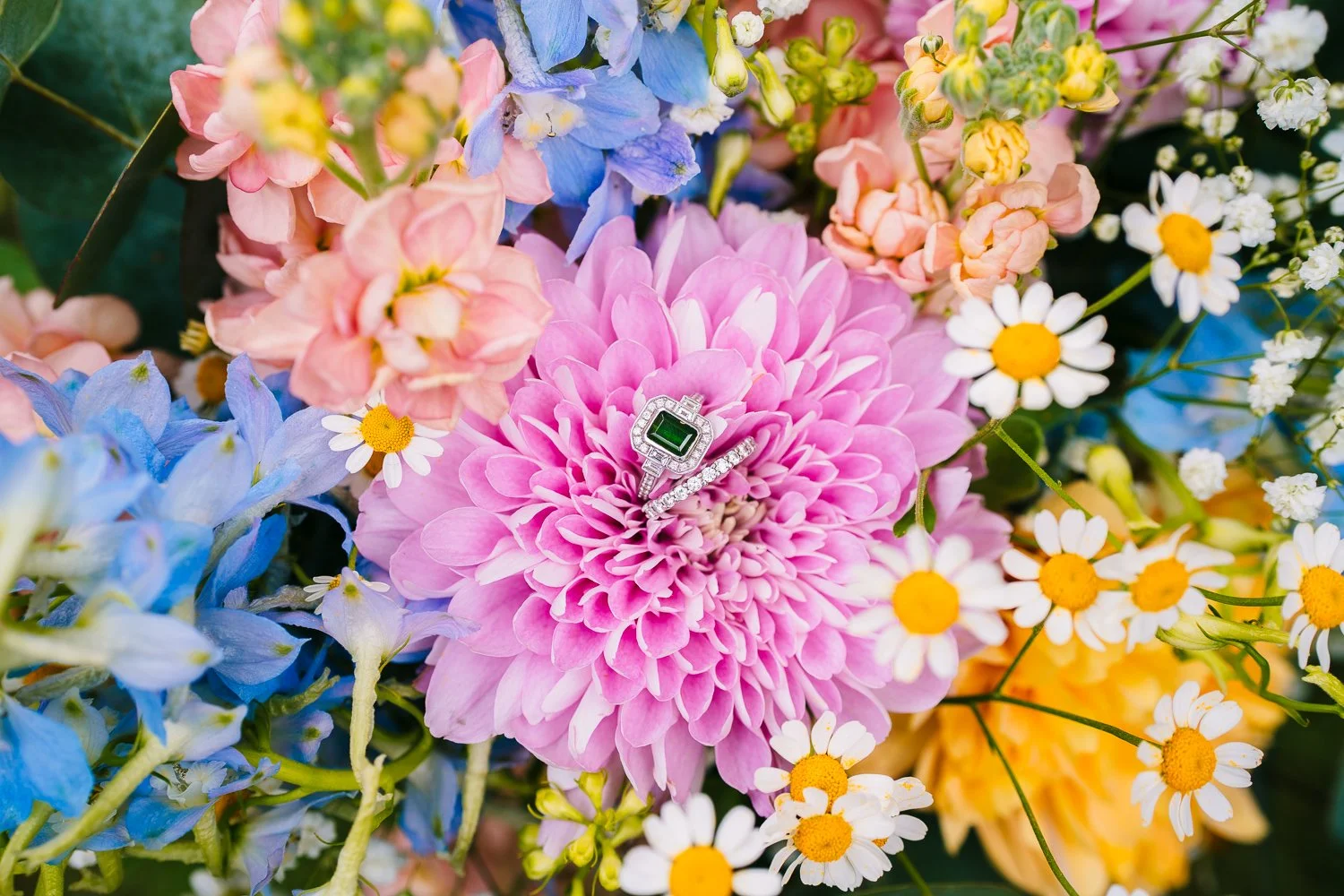 wasing-park-engagement-ring-in-wedding-bouquet.jpg