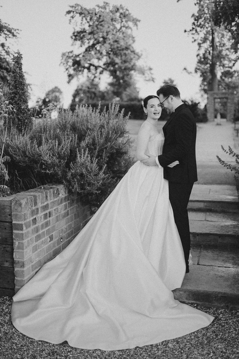 wasing-park-wedding-moment-during-golden-hour.jpg