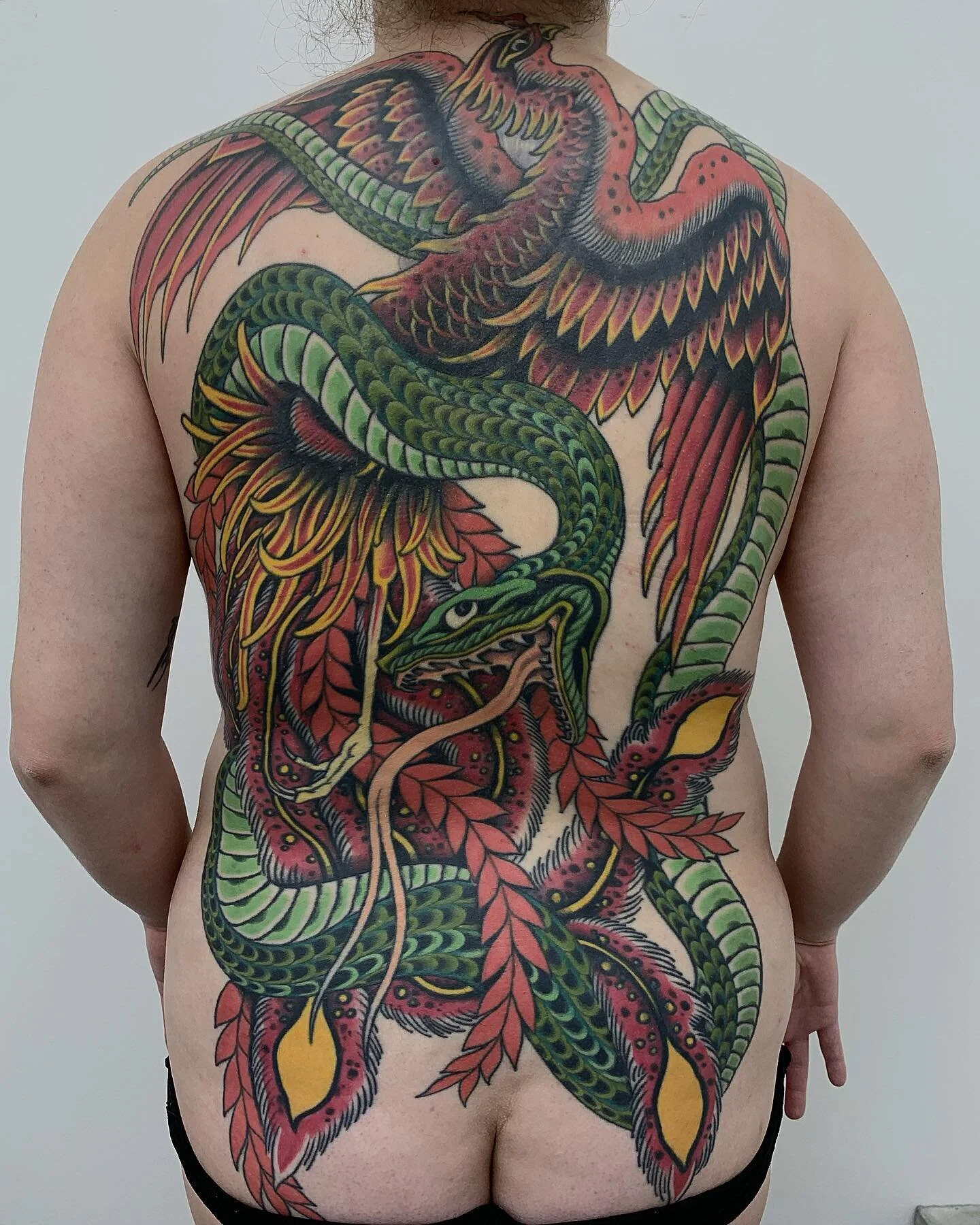 Alanna&rsquo;s back all healed and settled over a year. Thanks again for the trust and commitment! 💚 @theburrowyyc