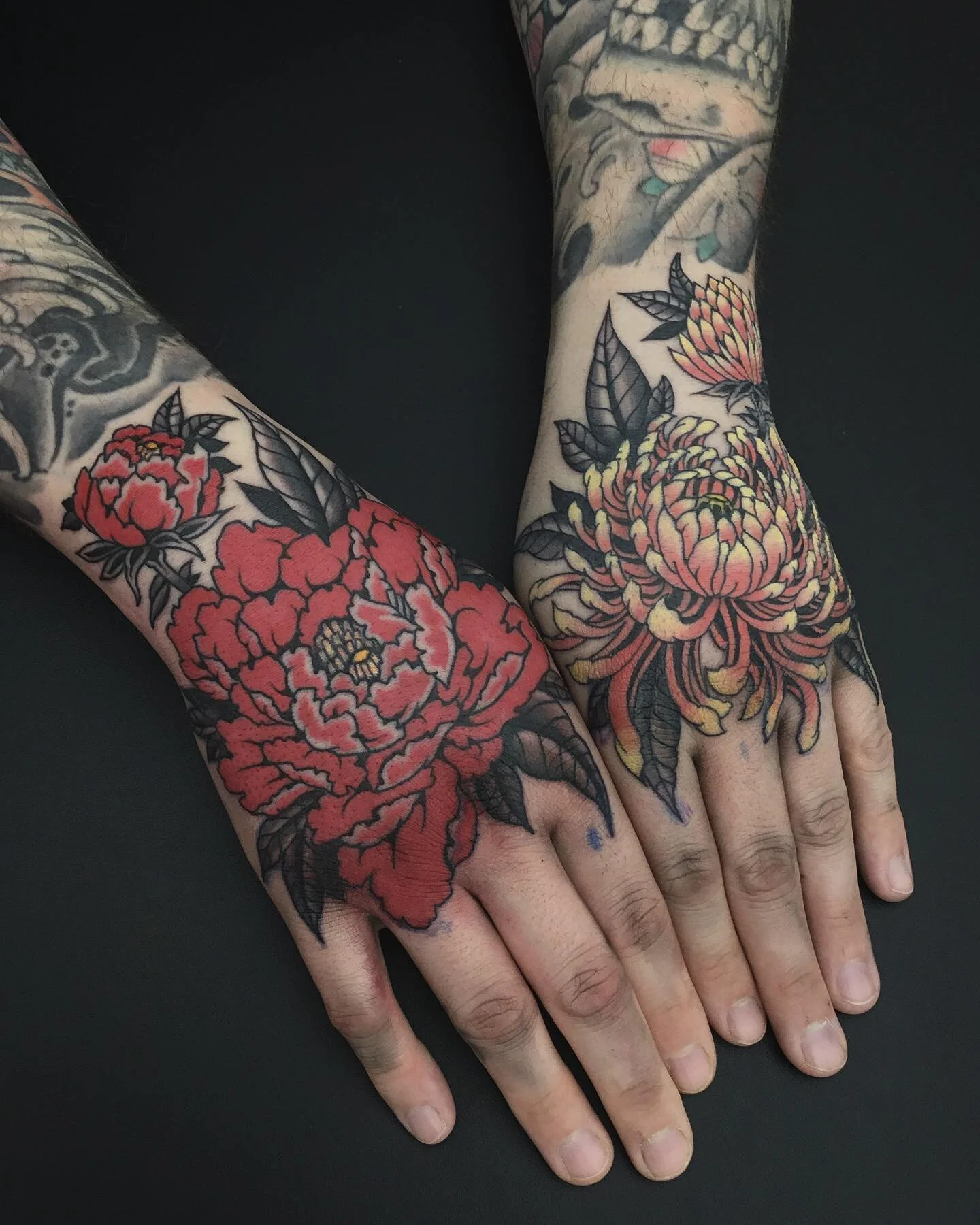 Both hands in one day for Kyle. Thanks again for the trust and for making the trip to Calgary! Done at @burrow.yyc 💚