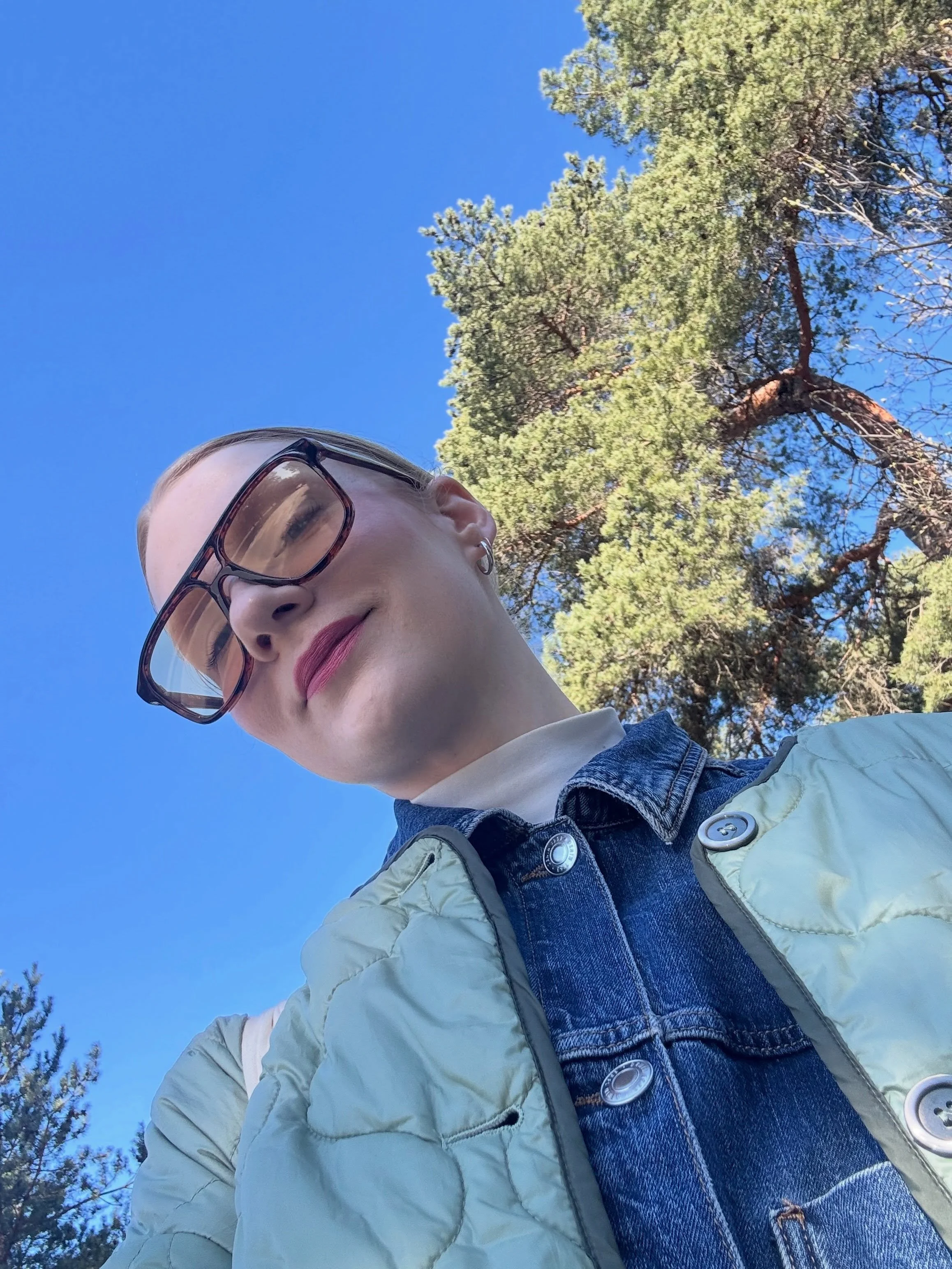 Life lately 🌸

Oon kokenu ottaneeni t&auml;n&auml; kev&auml;&auml;n&auml; kehitysaskelia monessa asiassa ja uskaltanut olla ehk&auml; vapaammin kuin joskus aiemmin. Se on tuntunut hyv&auml;lt&auml;. On ollut my&ouml;s paljon ihania juhlia ty&ouml;nt