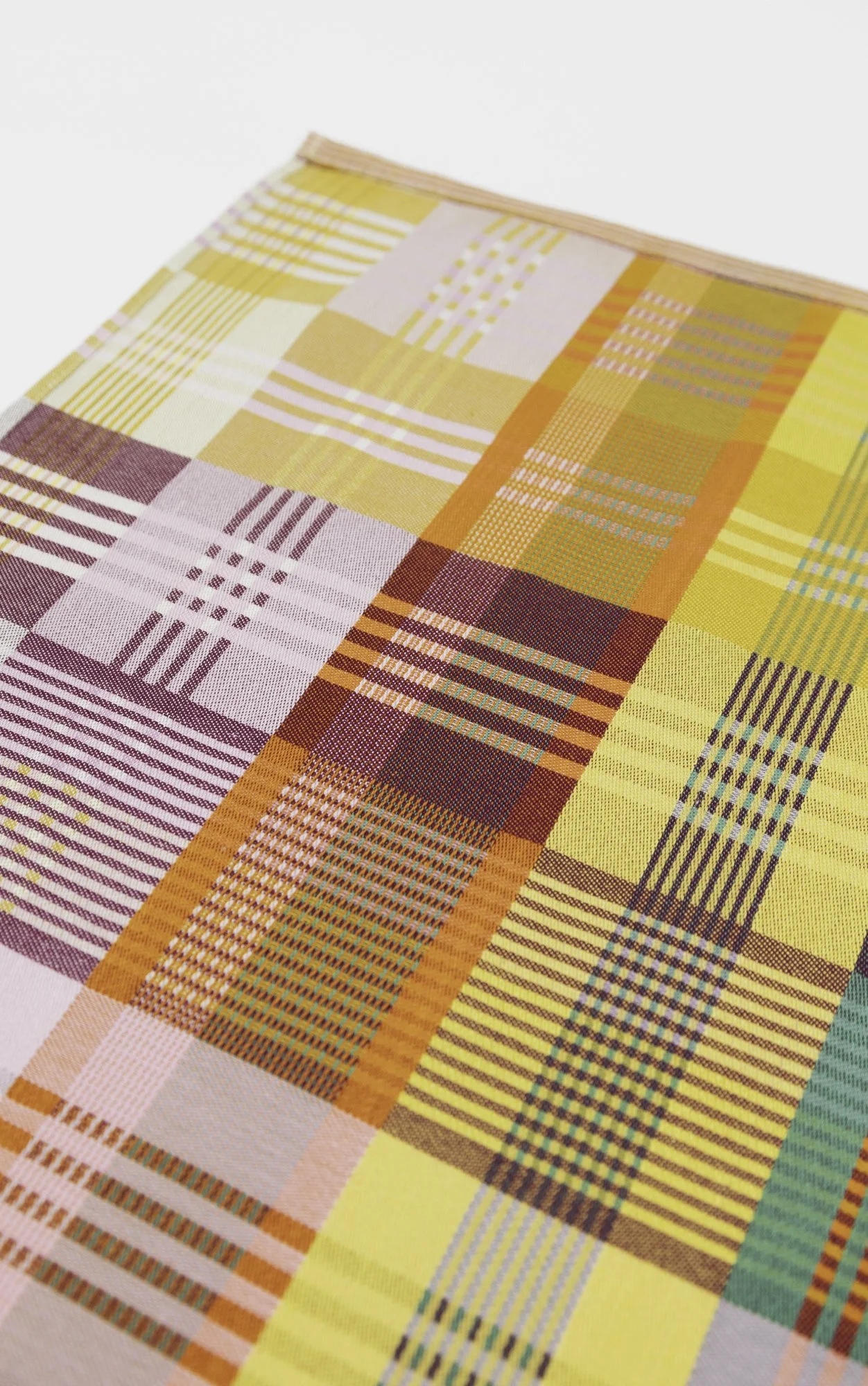 #63C wild weave tea towel275.jpg