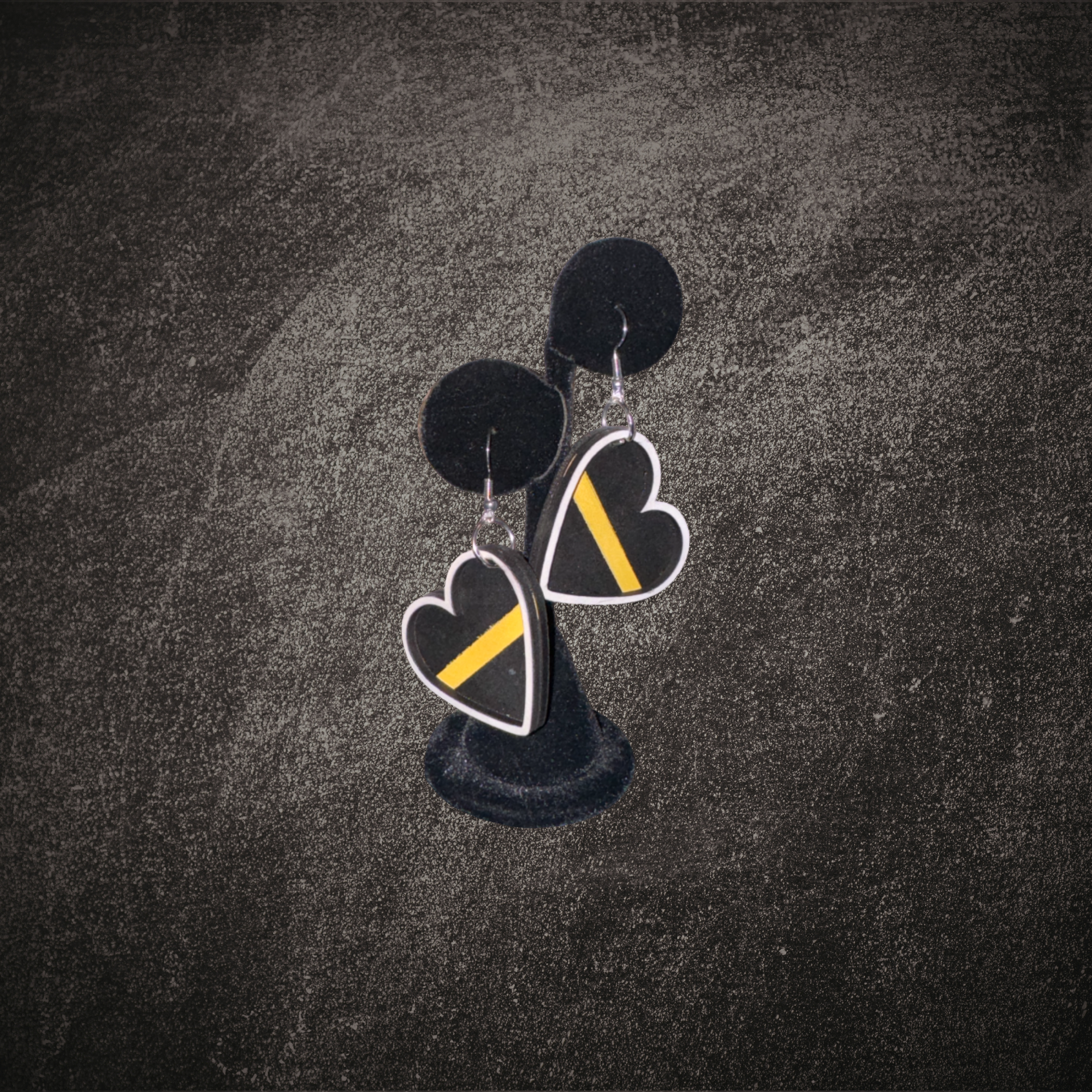 Thin Yellow Line Heart Side Dangles.png
