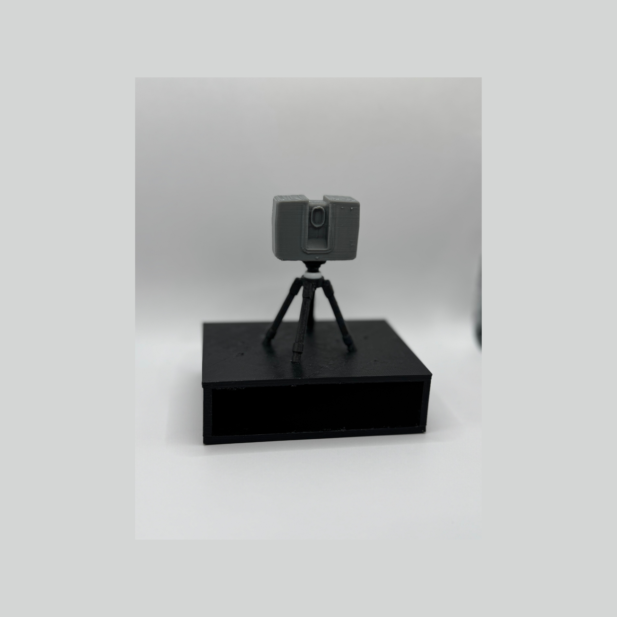 3D Laser Scanner Business Card Holder 3.png