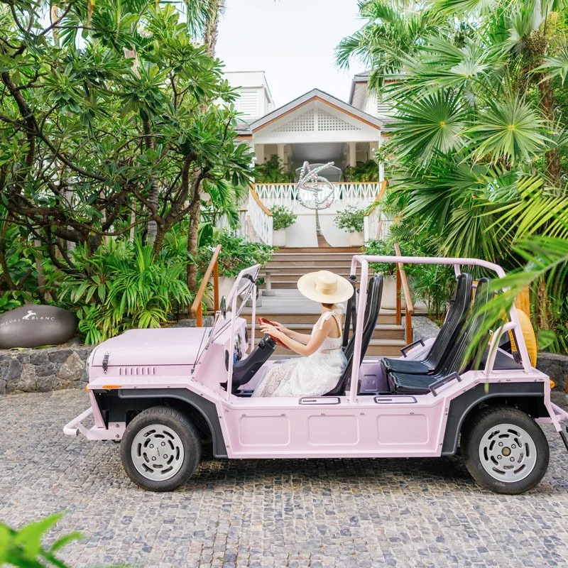 cheval-blanc-st-barth-hotel-moke-reception.jpg
