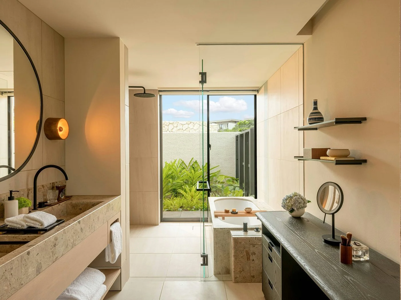 villa-bathroomeesd.jpg