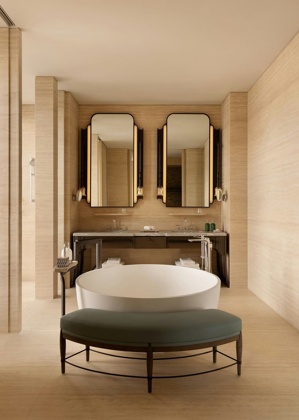 suite-bathroom.jpg