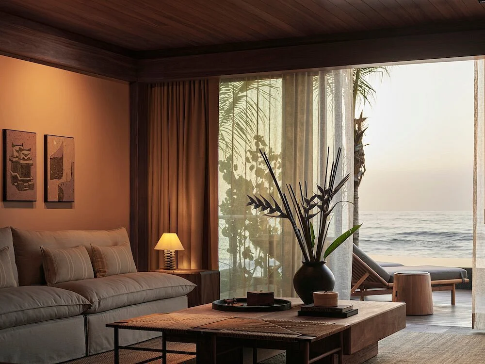 premier-beachfront-suite.jpg