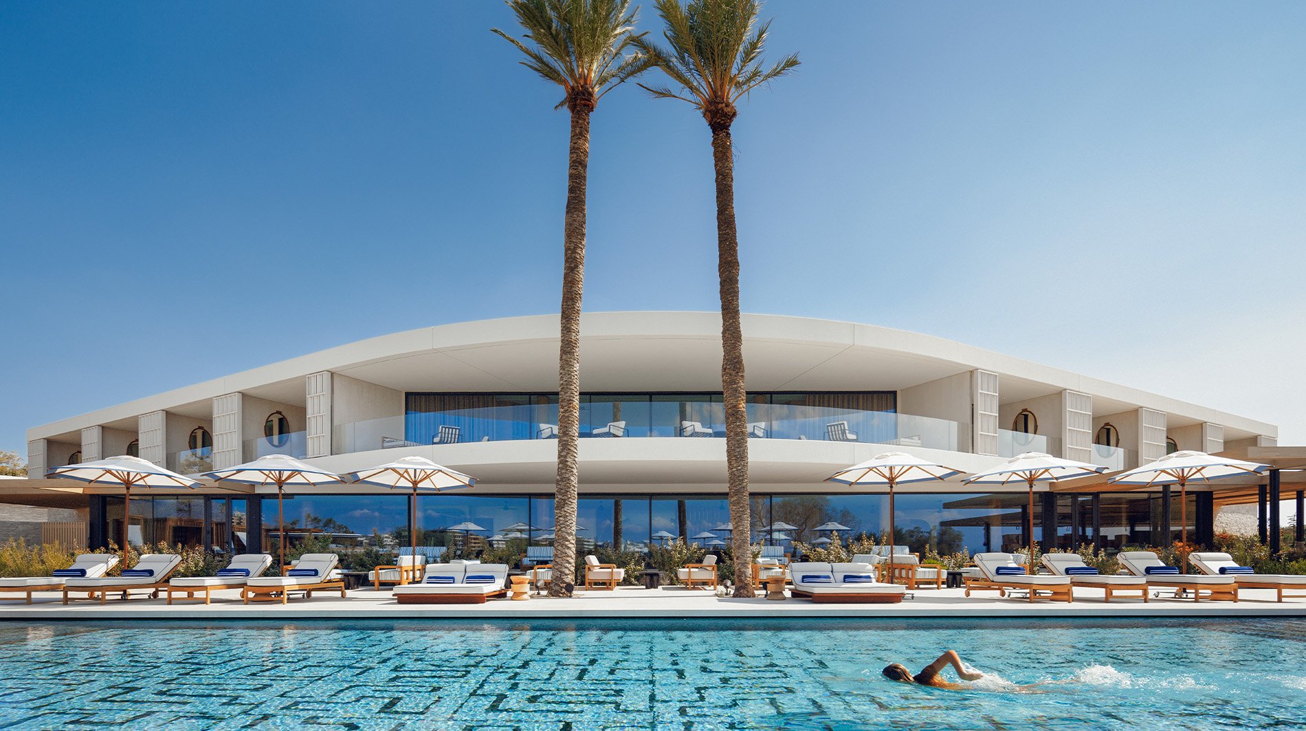 oneonly-aesthesis-pool-main-building.jpg