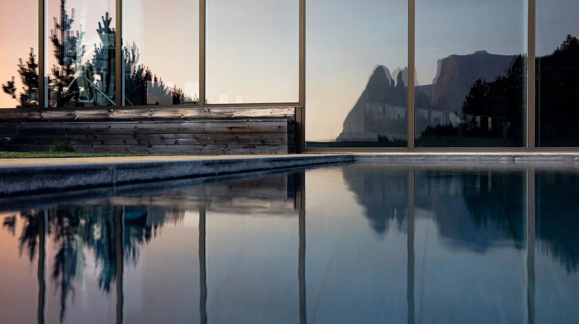 alpina-dolomites-exterior-pool-reflection.jpg