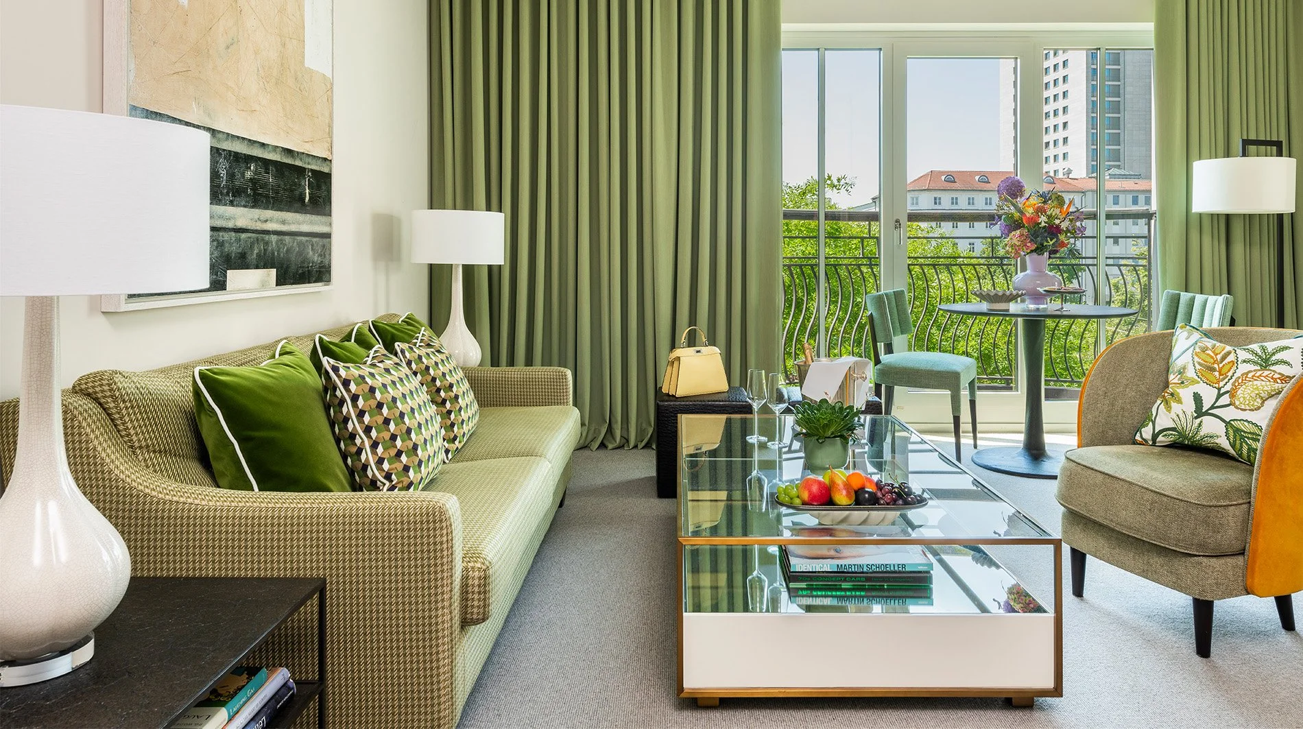the-charles-hotel-a-rocco-forte-hotel-Classic-Suite.jpg