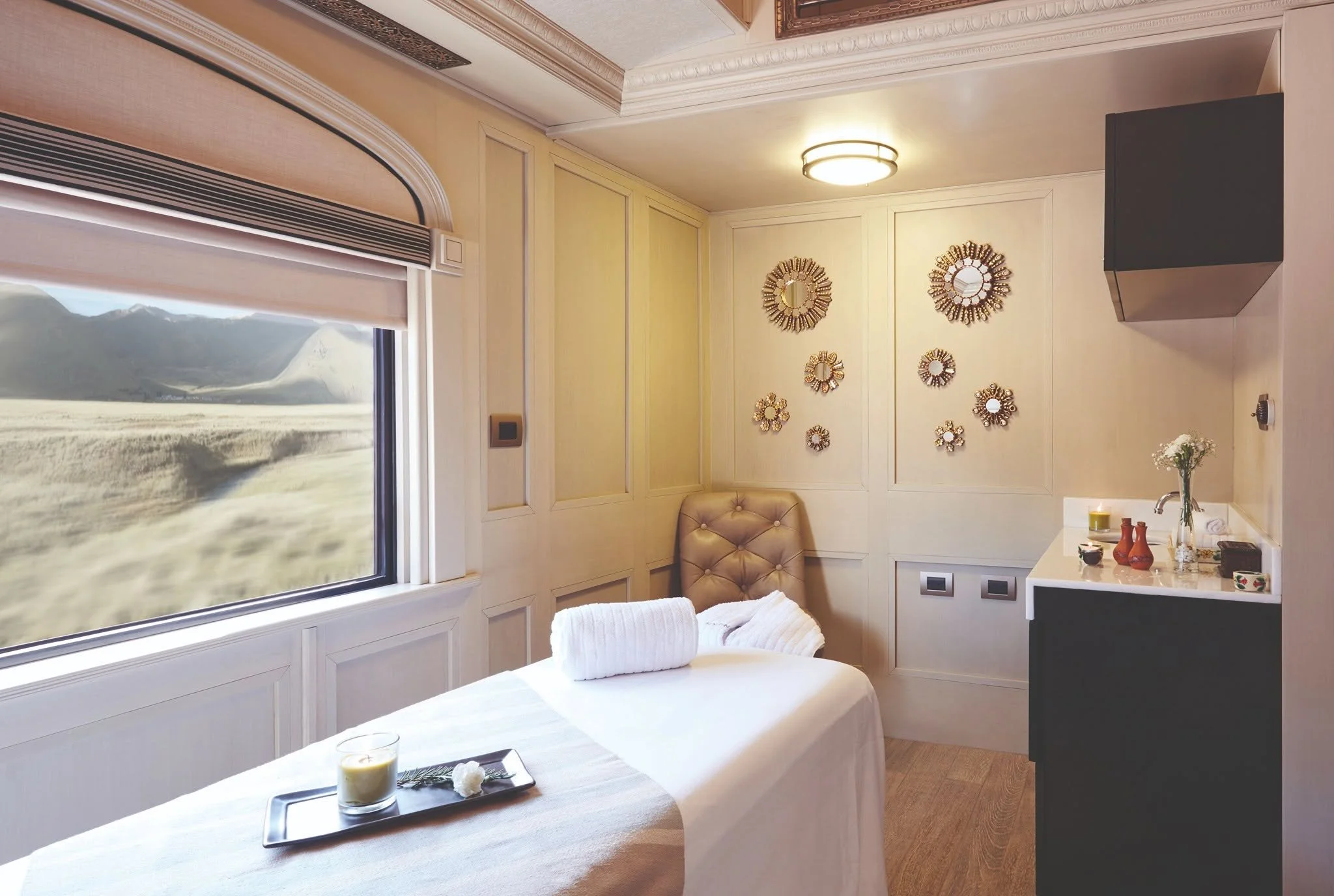 91493302_2301693850123393_1093605592477466624_n.jpg