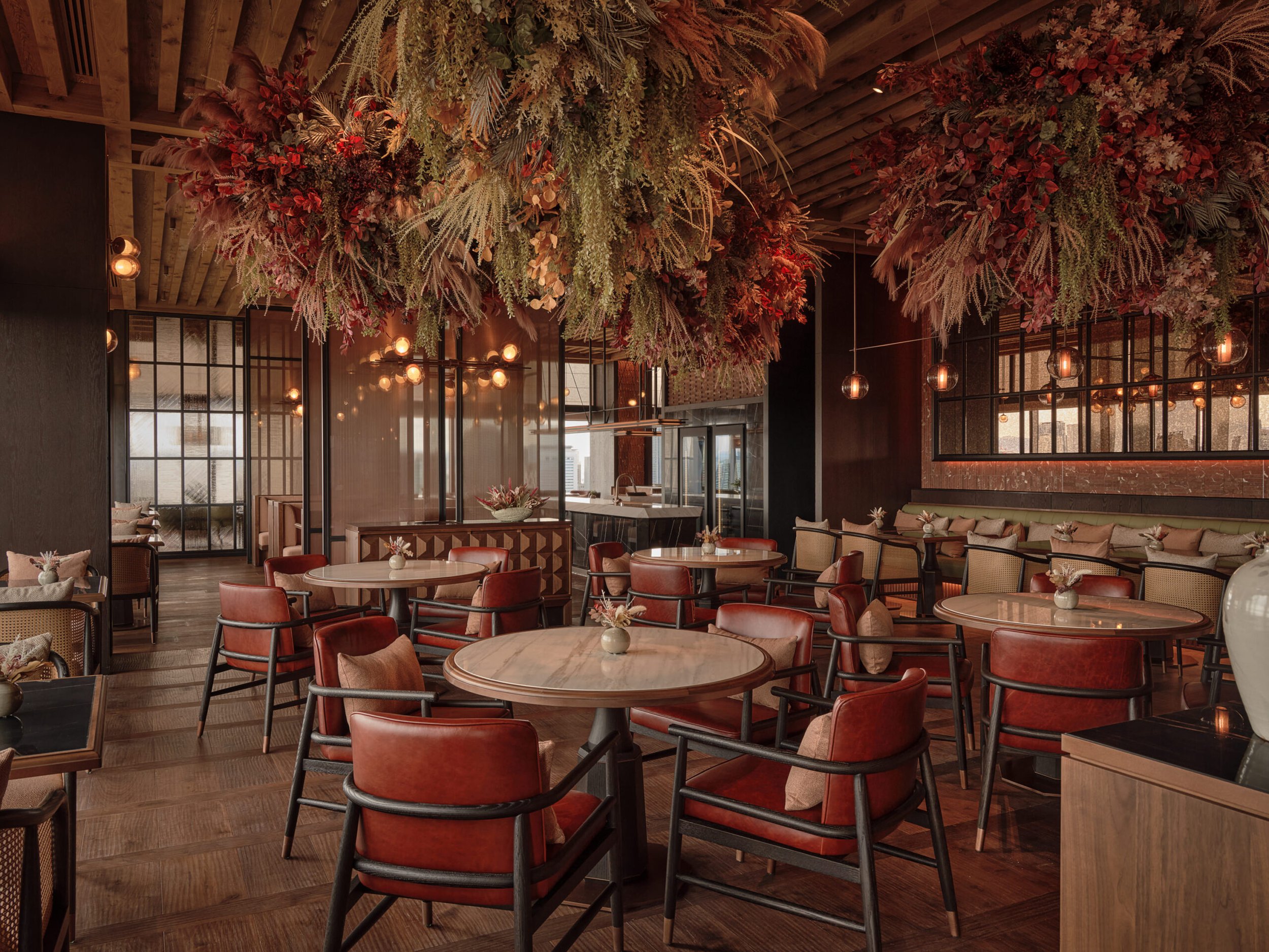 31-inaki-dining-room-and-hanging-greenery.jpg