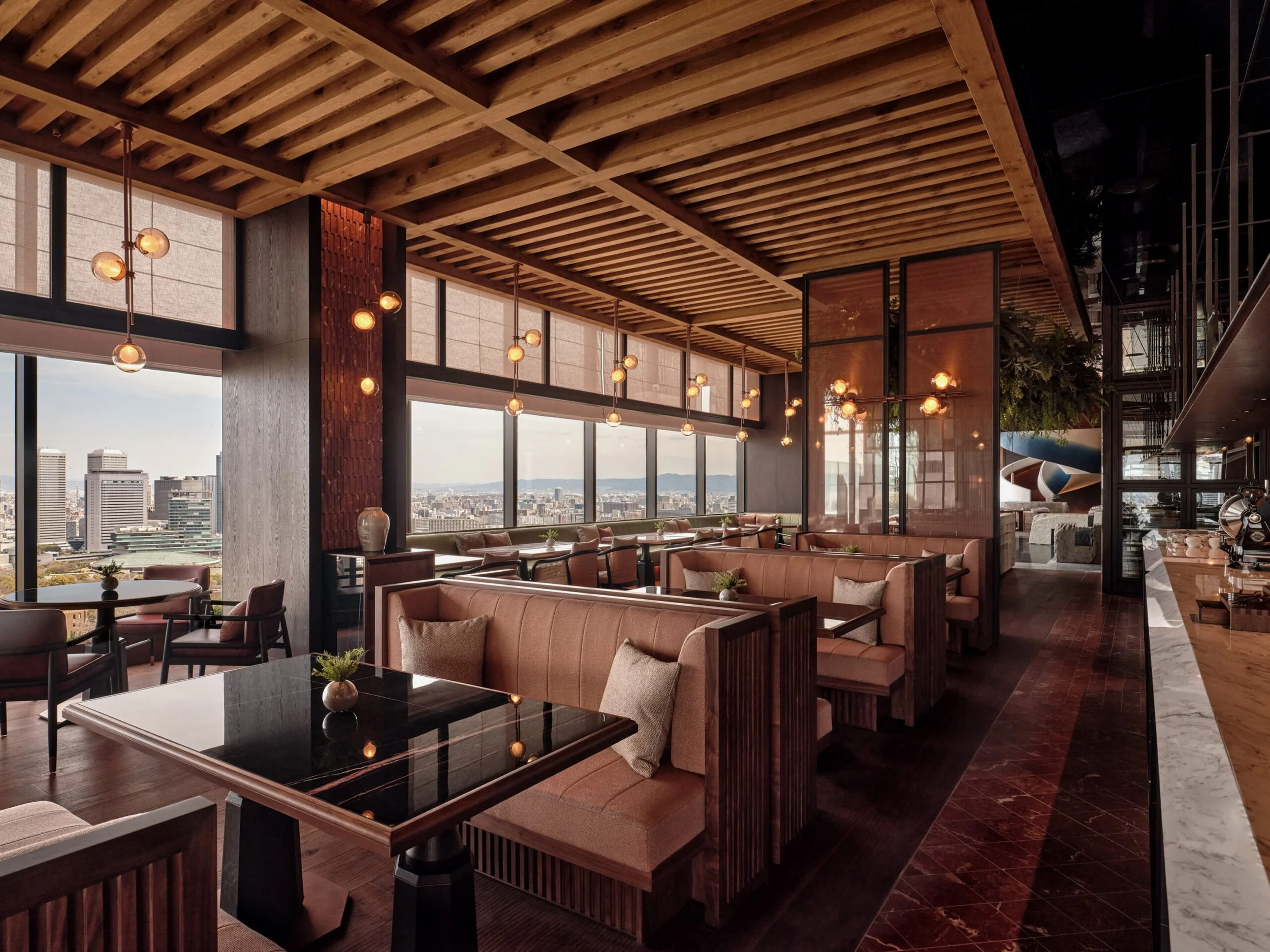 35-inaki-main-dining-room.jpg