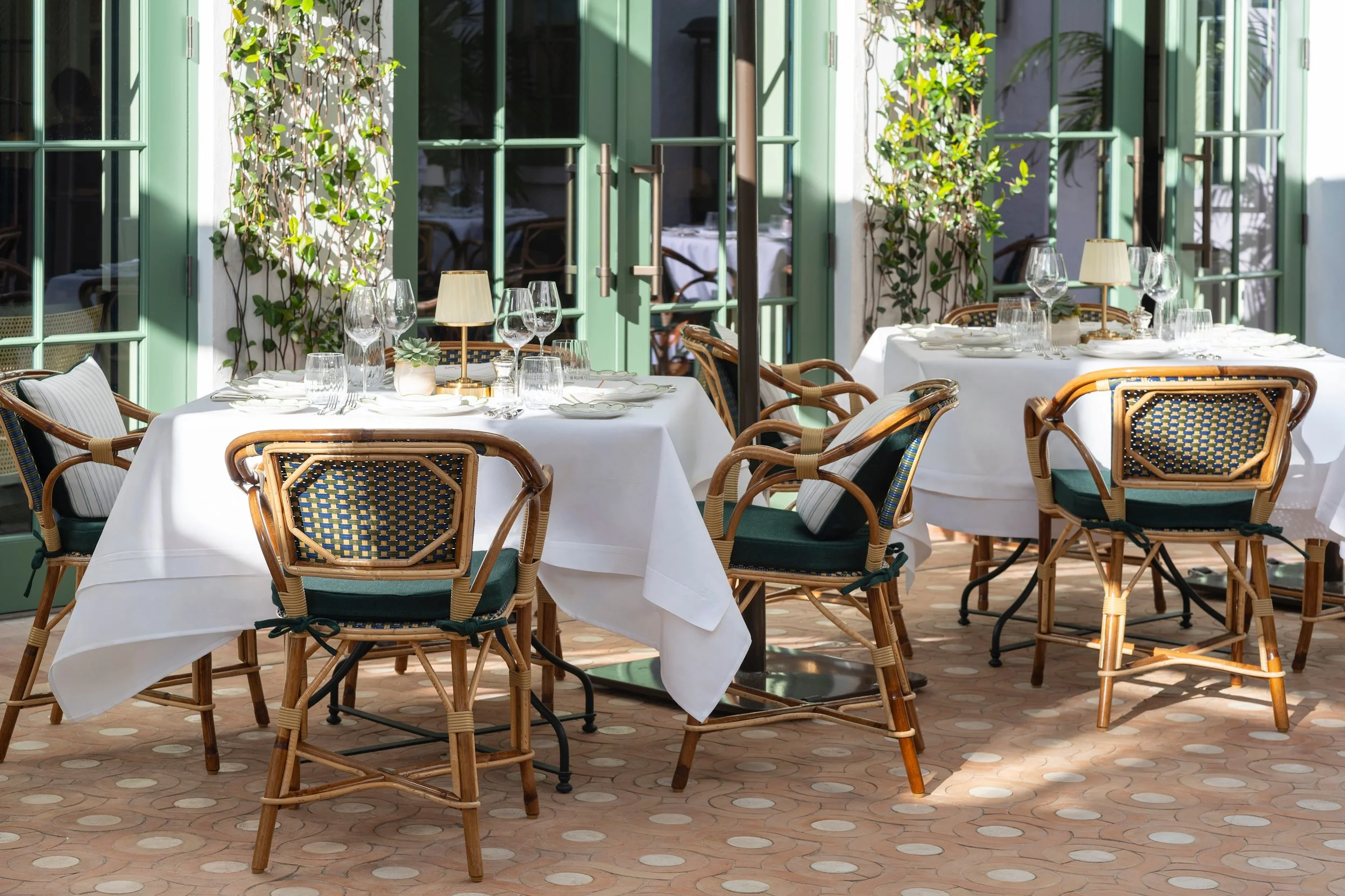 20-coco-courtyard-dining.jpg