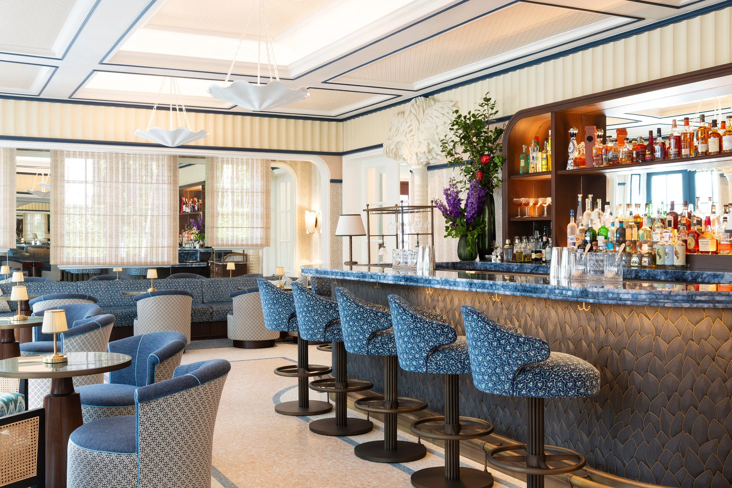 23-the-bar-interior.jpg