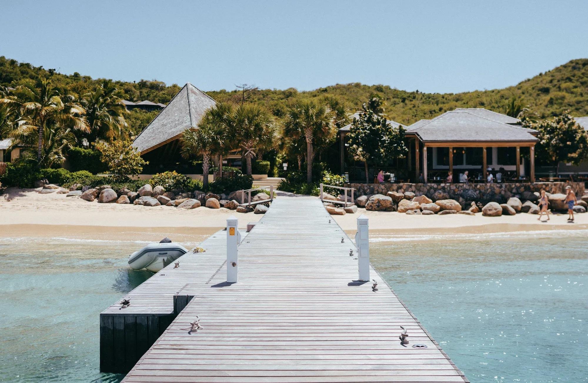 02-arrival-dock.jpg