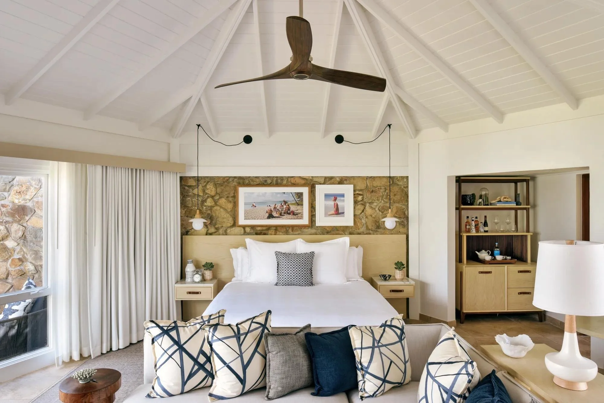 07-beach-front-cottage.jpg