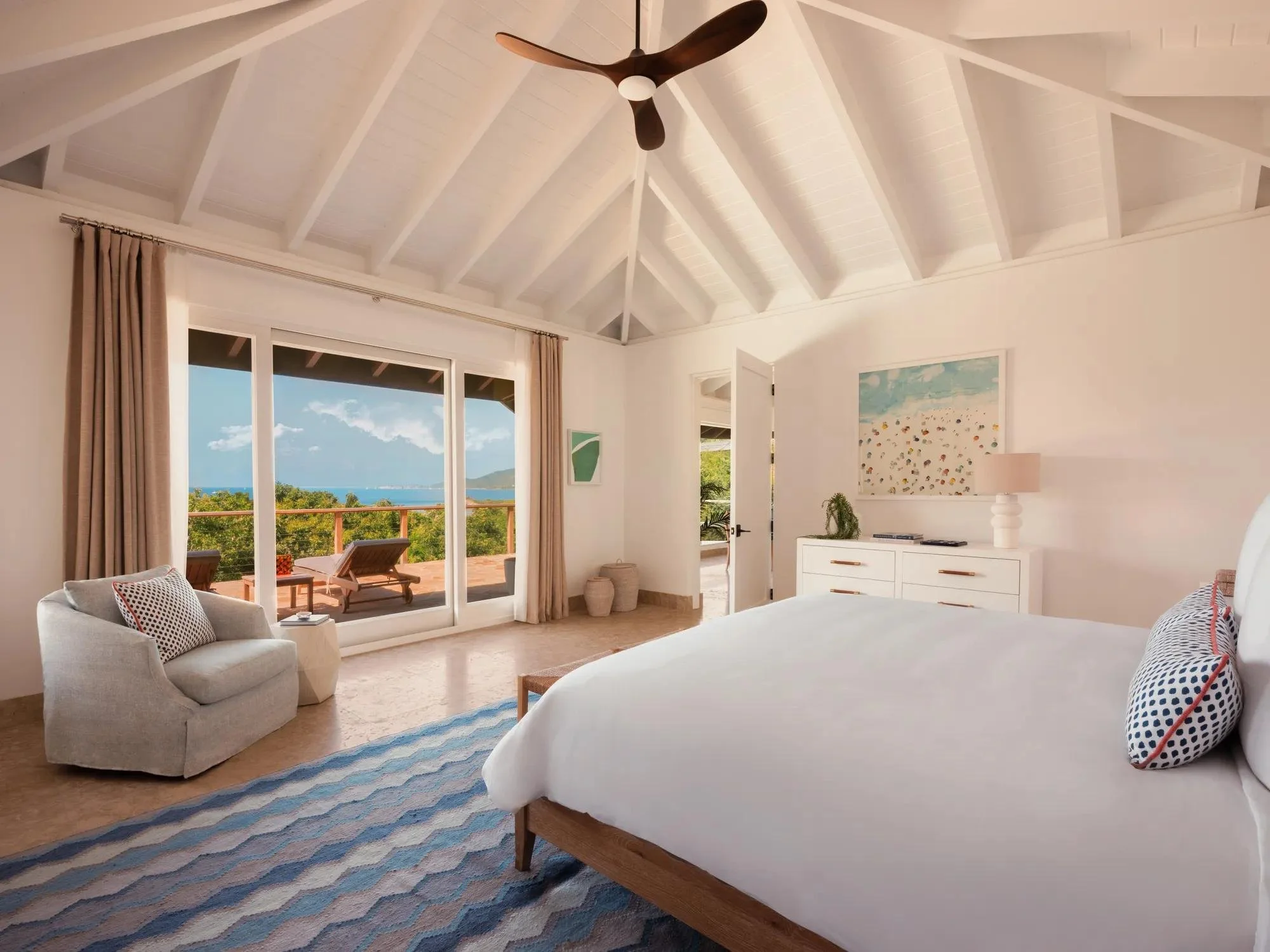 21-villa-affection-bedroom.jpg